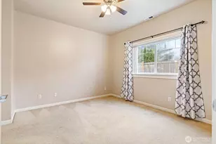 10700 SE 260th, Kent, WA 98030 - Photo 17