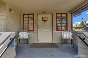 8007 Fremont Ave N, Seattle, WA 98103 - Photo 5