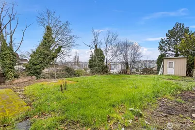 1901 S Plum Street, Seattle, WA 98144 - Photo 13