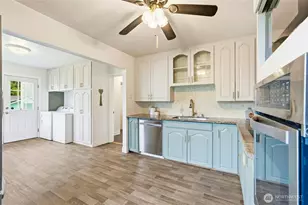 1721 Cedar St, Everett, WA 98201 - Photo 7