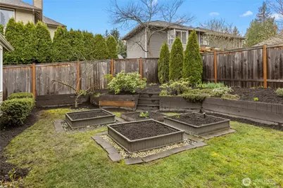23512 NE 19th Drive, Sammamish, WA 98074 - Photo 35