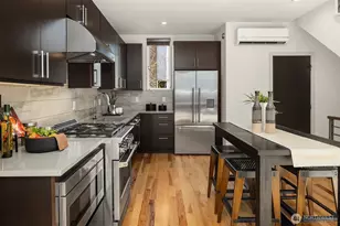 1114 16th Ave, Seattle, WA 98122 - Photo 7