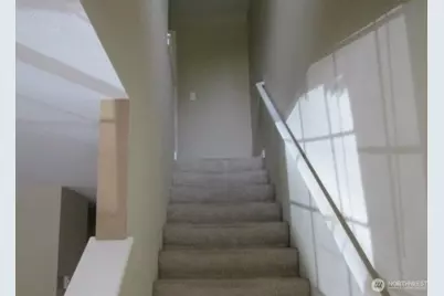 412 Center Road #D5, Everett, WA 98204 - Photo 3