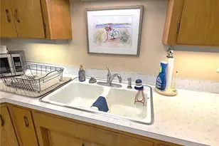 815 S Alder St, Tacoma, WA 98405 - Photo 9