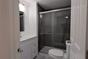 9601 315th Ave SE, Issaquah, WA 98027 - Photo 5