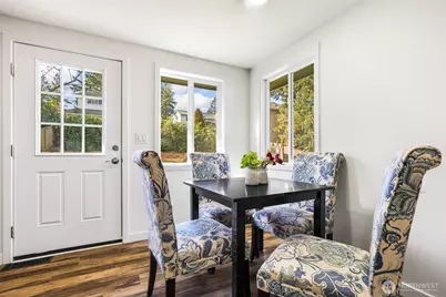 14517 Meridian Avenue N, Shoreline, WA 98133 - Photo 5