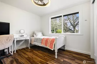 14517 Meridian Ave N, Shoreline, WA 98133 - Photo 9