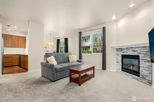 13000 Admiralty Way, Everett, WA 98204 - Photo 3