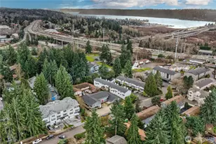 12607 SE 30th St, Bellevue, WA 98005 - Photo 1