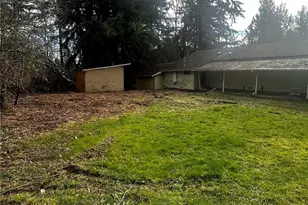 3268 NW Erlands Ct, Bremerton, WA 98312 - Photo 23