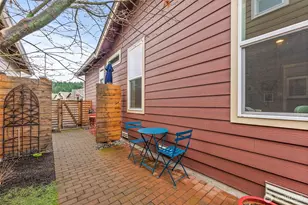 14317 Knoll Park Dr E, Bonney Lake, WA 98391 - Photo 25