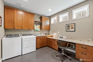 14317 Knoll Park Dr E, Bonney Lake, WA 98391 - Photo 23