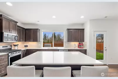 27318 14th Court S, Des Moines, WA 98198 - Photo 11