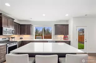 27318 14th Ct S, Des Moines, WA 98198 - Photo 11