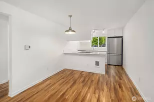 14006 NE 181st Pl, Woodinville, WA 98072 - Photo 7