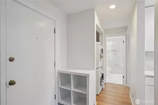 831 126th Pl NE, Bellevue, WA 98005 - Photo 15