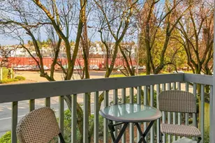 3413 Gilman Ave W, Seattle, WA 98199 - Photo 15