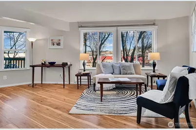 3413 Gilman Avenue W #201, Seattle, WA 98199 - Photo 1