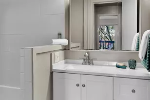 3413 Gilman Ave W, Seattle, WA 98199 - Photo 11