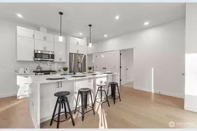 15815 47th Avenue S, Tukwila, WA 98188 - Photo 25