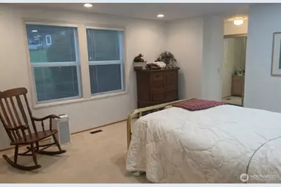 4117 221st Place SE #1076, Issaquah, WA 98029 - Photo 9