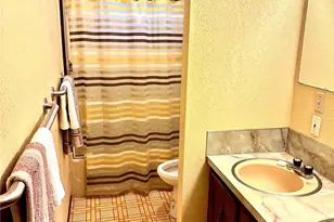 9818 61st Ave S, Seattle, WA 98118 - Photo 29