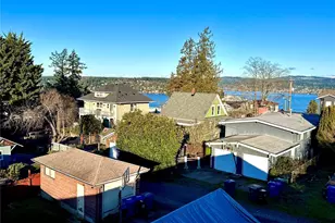 9818 61st Ave S, Seattle, WA 98118 - Photo 11