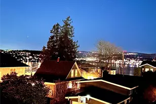 9818 61st Ave S, Seattle, WA 98118 - Photo 7