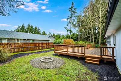 559 Weatherwax Loop NE, Ocean Shores, WA 98569 - Photo 25