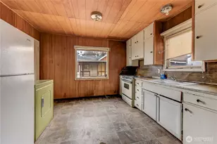 209 SE May Ave, Wilbur, WA 99185 - Photo 17