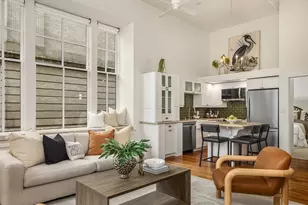 201 Galer St, Seattle, WA 98109 - Photo 13