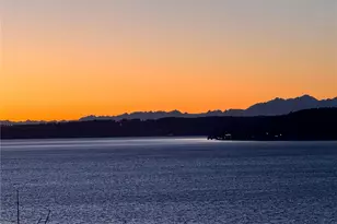 8204 East Side Dr NE, Tacoma, WA 98422 - Photo 37