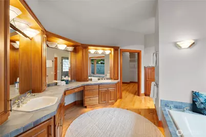 8204 East Side Drive NE, Tacoma, WA 98422 - Photo 15