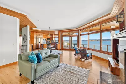 8204 East Side Drive NE, Tacoma, WA 98422 - Photo 5