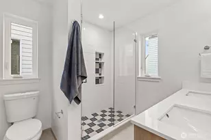 3542 S Dawson St, Seattle, WA 98118 - Photo 13