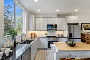 2527 29th Ave S, Seattle, WA 98144 - Photo 9