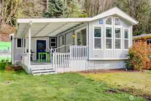 22989 Lake McMurray Ln, Mount Vernon, WA 98274 - Photo 1