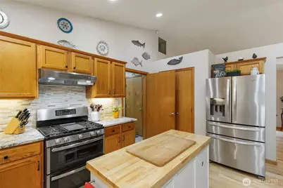 9240 Priddy Vista Road NW, Seabeck, WA 98380 - Photo 11