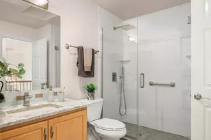 5706 NW Lac Leman Dr, Issaquah, WA 98027 - Photo 31