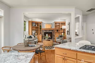 5706 NW Lac Leman Dr, Issaquah, WA 98027 - Photo 13