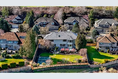 2302 277th Avenue SE, Sammamish, WA 98075 - Photo 3