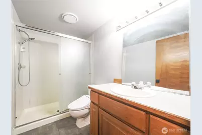 26081 Tytler Road NE, Poulsbo, WA 98370 - Photo 25