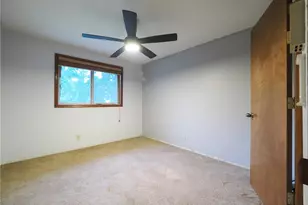 26081 Tytler Rd NE, Poulsbo, WA 98370 - Photo 17