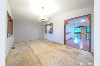 26081 Tytler Road NE, Poulsbo, WA 98370 - Photo 9