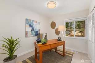 12103 SE 70th St, Newcastle, WA 98056 - Photo 23