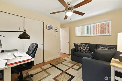 1810 43rd Avenue E #203, Seattle, WA 98112 - Photo 27