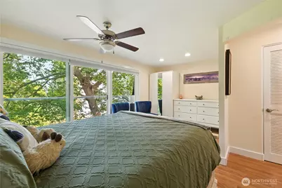 1810 43rd Avenue E #203, Seattle, WA 98112 - Photo 19