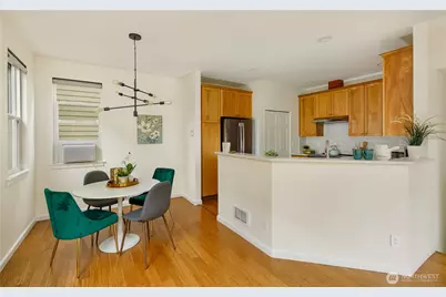 346 Wyatt Way NE #10, Bainbridge Island, WA 98110 - Photo 7