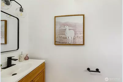 346 Wyatt Way NE #10, Bainbridge Island, WA 98110 - Photo 15