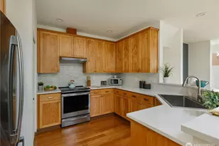 346 Wyatt Way NE, Bainbridge Island, WA 98110 - Photo 7